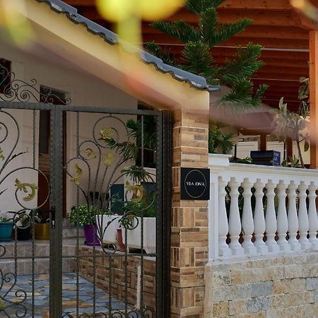 Vila Jon'A ساراندا المظهر الخارجي الصورة